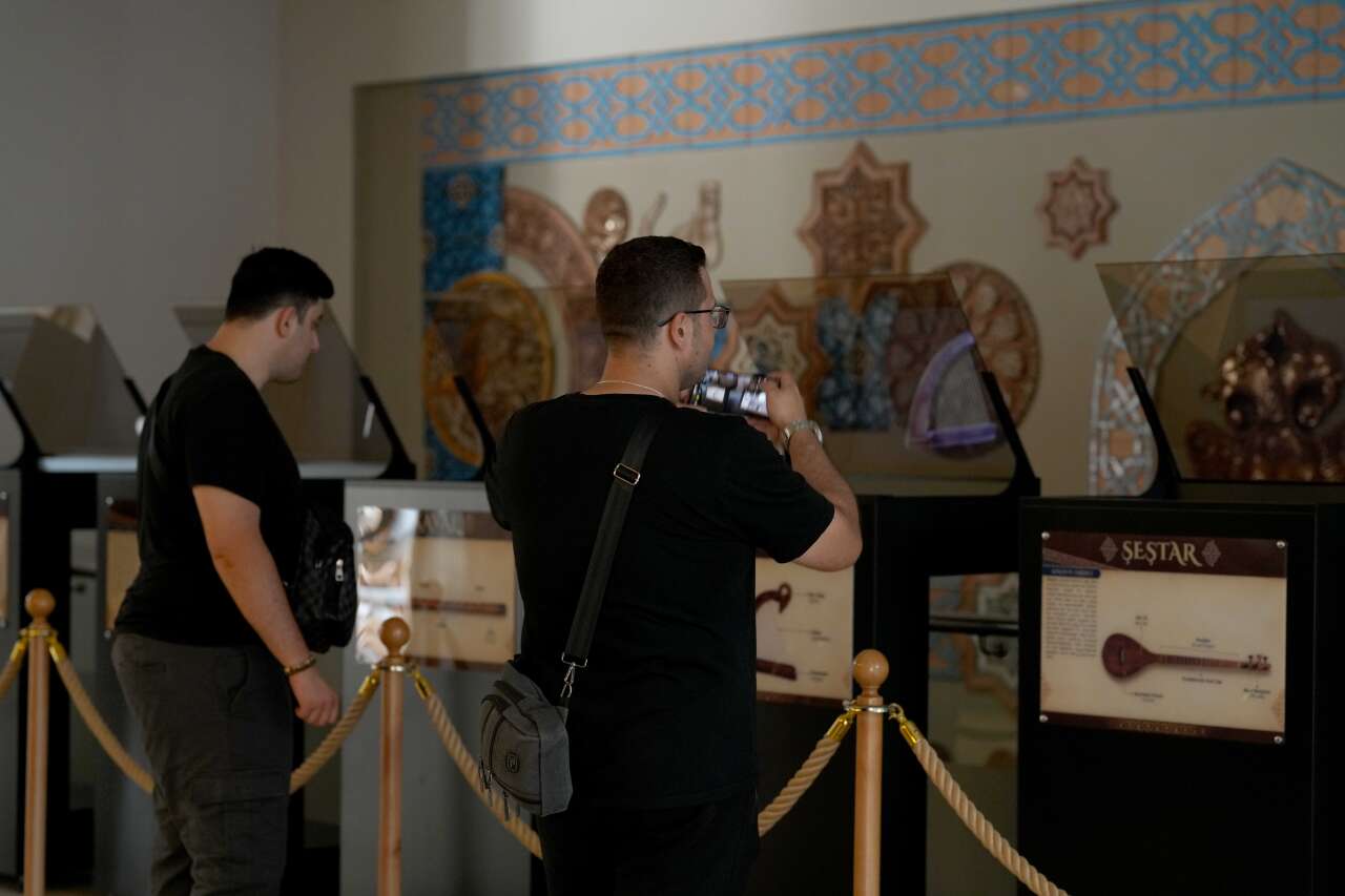 Konya Mistik Müzik Festivali’nde ikinci gün! Farklı kültürler aynı sahnede buluştu 12